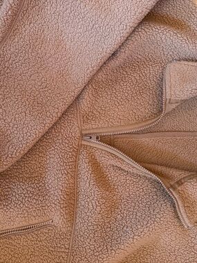 Aritzia Sherpa Zip-Up Jacket in Camel